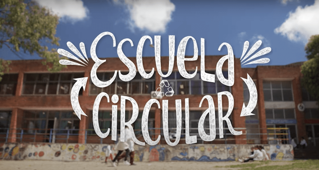 Escuela-Circular- | Ambienta - Staging