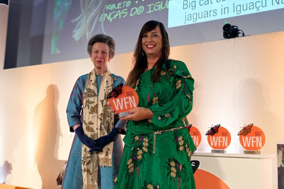 Yara_Barros_2025_Brazil_-Whitley_Award_Presented_by_HRH_1 | Ambienta