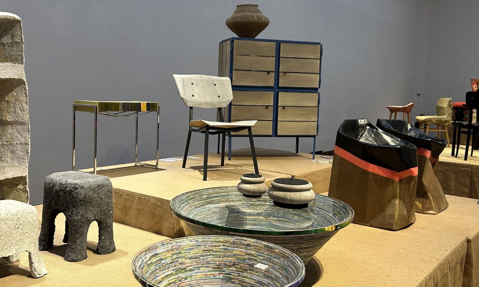 Diseño Sustentable En El Blanes Pure Gold La Exposición Internacional Hasta El 18 De Mayo