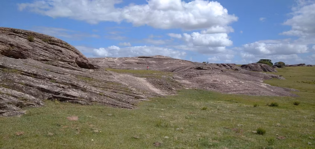 Geodiversidad en Uruguay en las areniscas de Cerro Conventos, Cerro Largo.